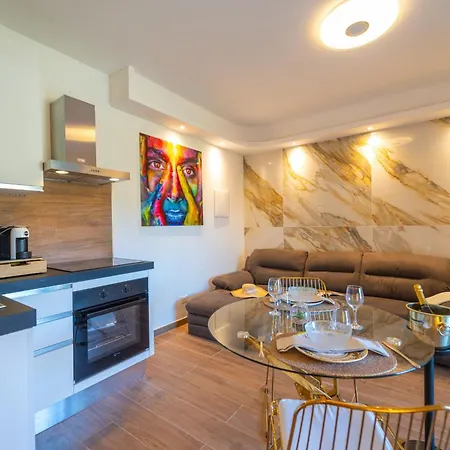 Brorent-la Maison Doree Apartment Olbia