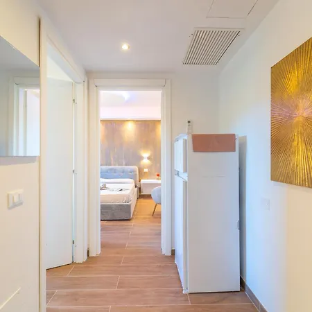 Brorent-la Maison Doree Apartment *