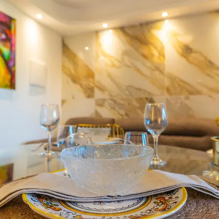 Brorent-la Maison Doree Apartment *